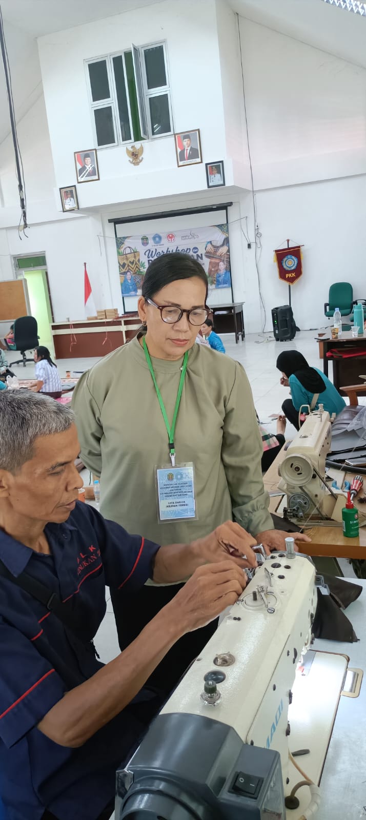 BERITA GAMBAR SIMPATIK